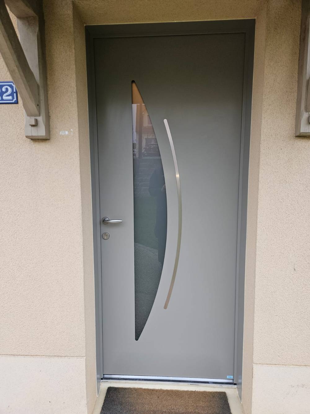PORTE DENTREE GRIS CLAIR