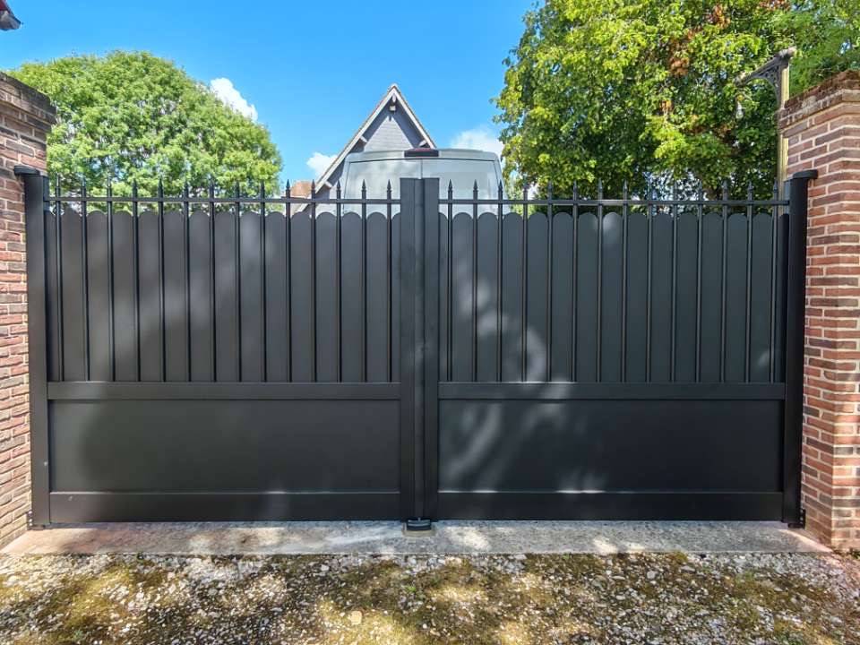 portail ferronneries noir aluminium